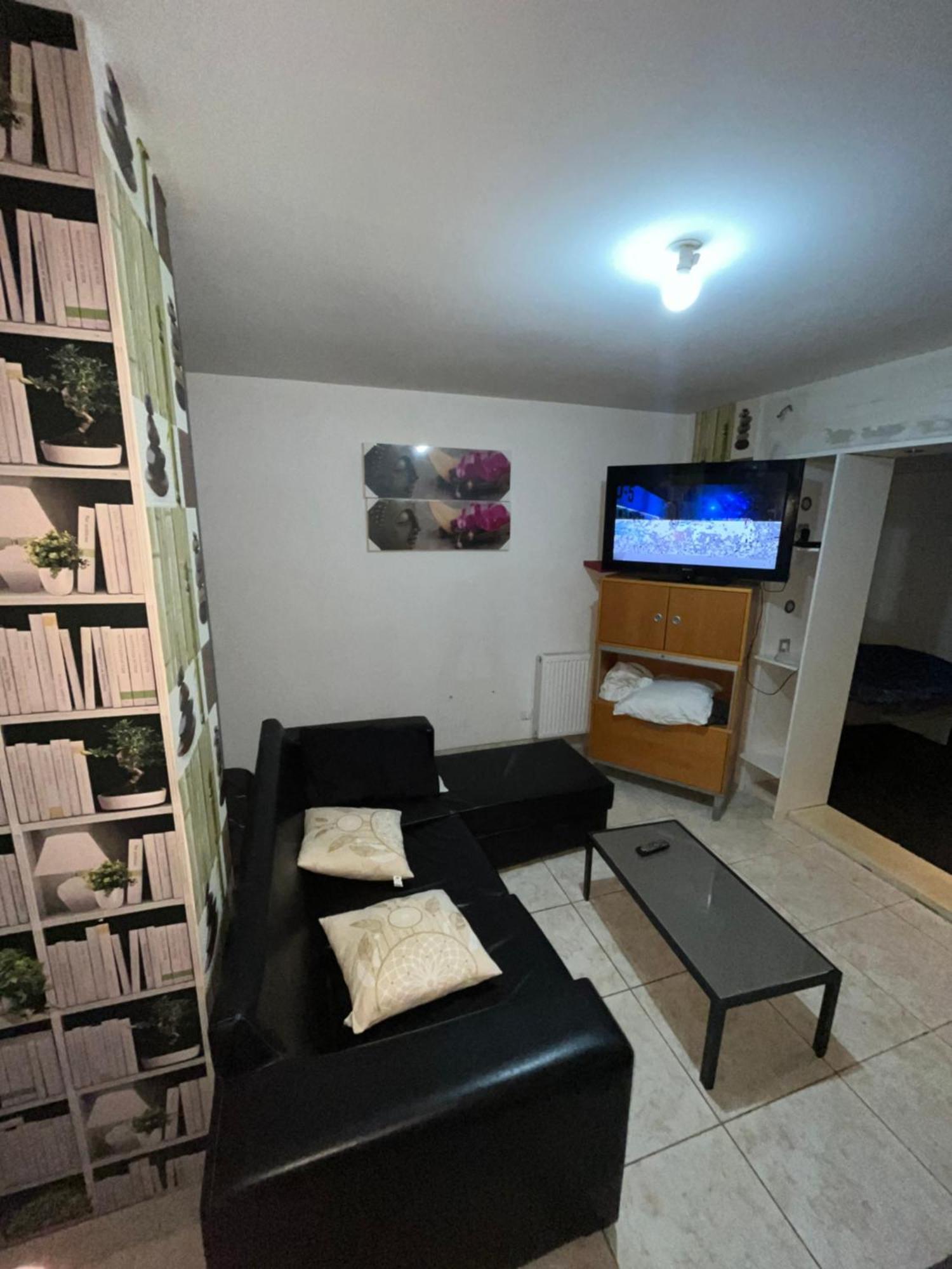 Residence Melinda Digione Esterno foto