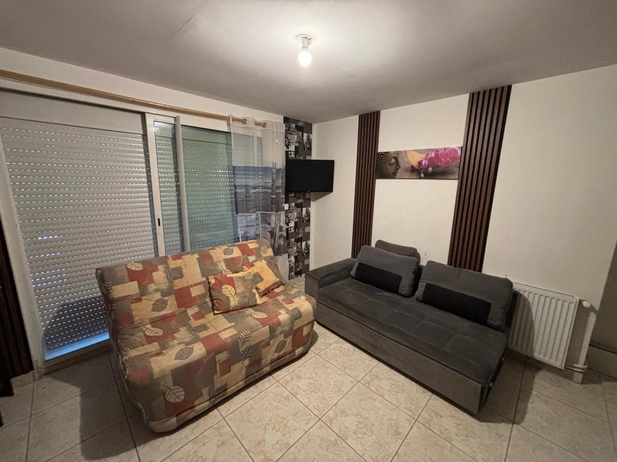 Residence Melinda Digione Esterno foto